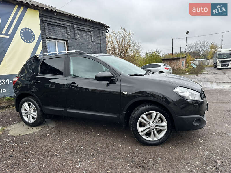 Внедорожник / Кроссовер Nissan Qashqai 2011 в Нежине