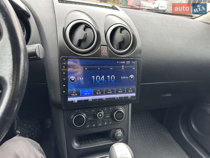 Внедорожник / Кроссовер Nissan Qashqai 2011 в Нежине