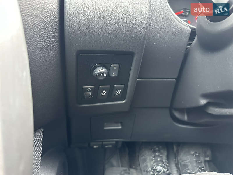 Внедорожник / Кроссовер Nissan Qashqai 2011 в Нежине