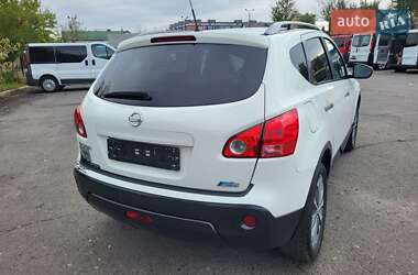 Внедорожник / Кроссовер Nissan Qashqai 2010 в 
