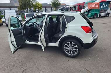 Внедорожник / Кроссовер Nissan Qashqai 2010 в 