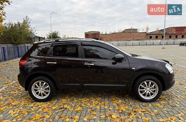 Внедорожник / Кроссовер Nissan Qashqai 2008 в 