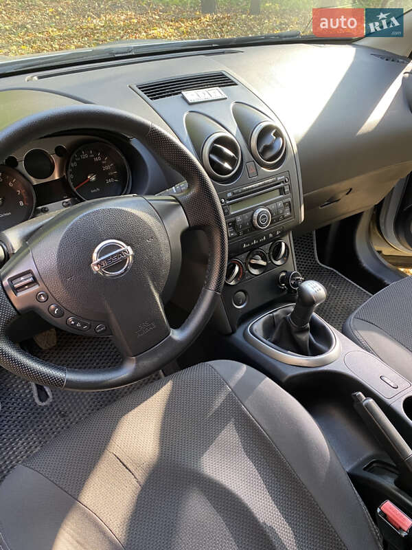 Внедорожник / Кроссовер Nissan Qashqai 2009 в Сарнах фото 10 Внедорожник / Кроссовер Nissan Qashqai 2009 в Сарнах