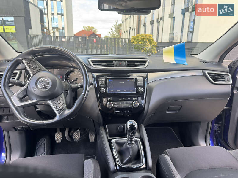 Внедорожник / Кроссовер Nissan Qashqai 2017 в Ивано-Франковске фото 17 Внедорожник / Кроссовер Nissan Qashqai 2017 в Ивано-Франковске