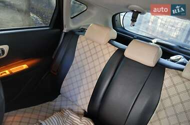 Позашляховик / Кросовер Nissan Qashqai 2011 в  фото 12 Позашляховик / Кросовер Nissan Qashqai 2011 в