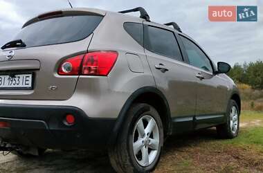 Внедорожник / Кроссовер Nissan Qashqai 2007 в 