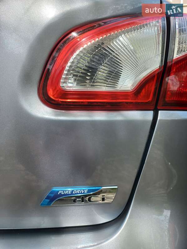 Внедорожник / Кроссовер Nissan Qashqai 2011 в Ямполе