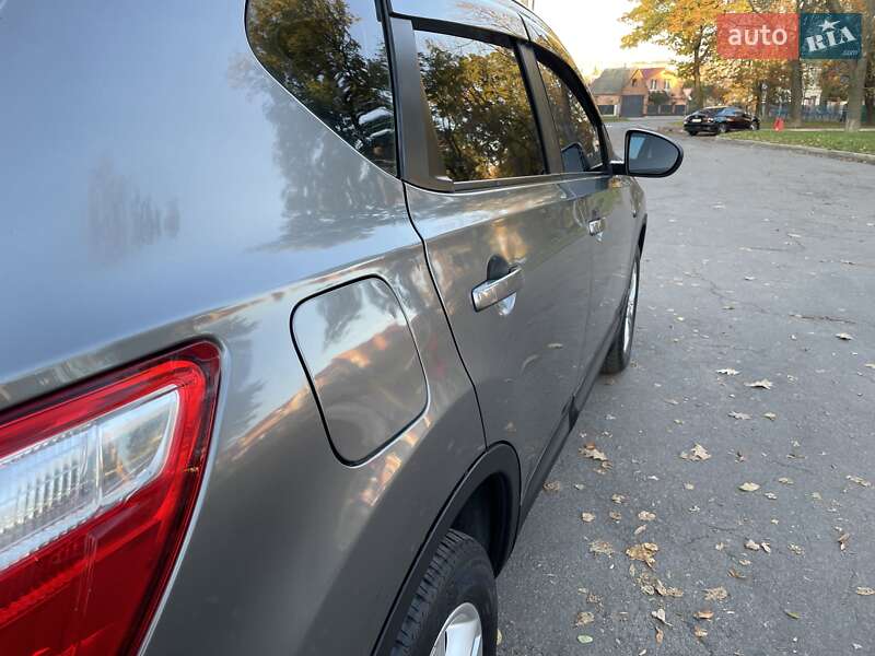 Позашляховик / Кросовер Nissan Qashqai 2012 в Вінниці фото 16 Позашляховик / Кросовер Nissan Qashqai 2012 в Вінниці