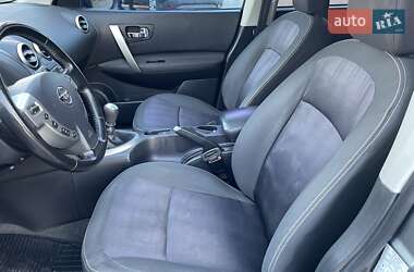 Внедорожник / Кроссовер Nissan Qashqai 2012 в 