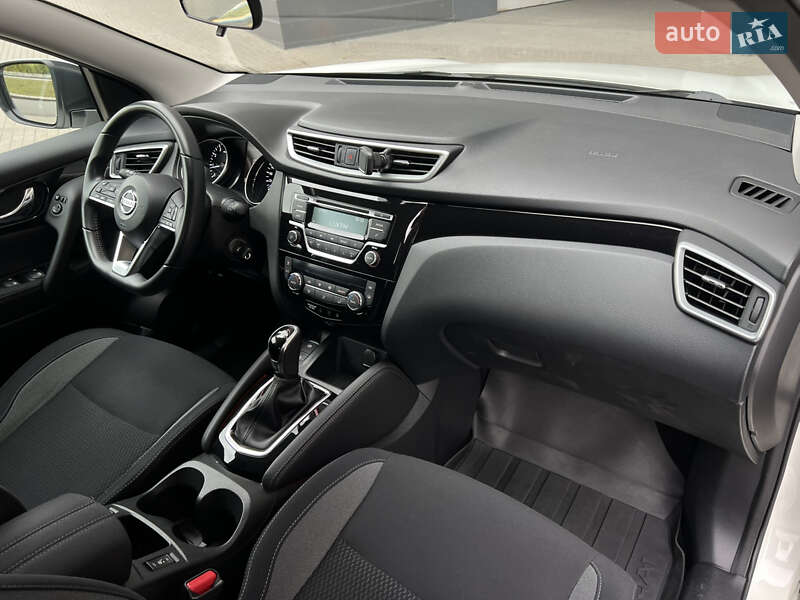 Внедорожник / Кроссовер Nissan Qashqai 2019 в Киеве
