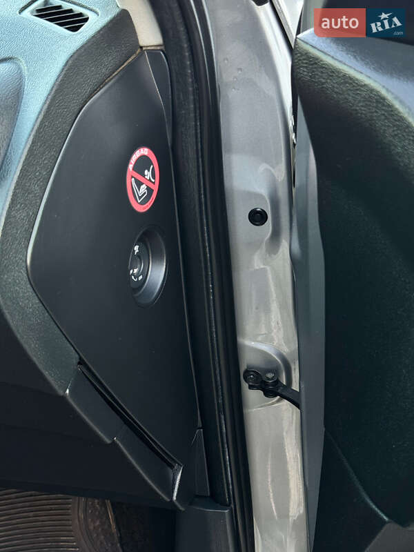 Позашляховик / Кросовер Nissan Qashqai 2012 в Стрию фото 114 Позашляховик / Кросовер Nissan Qashqai 2012 в Стрию