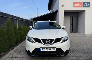 Внедорожник / Кроссовер Nissan Qashqai 2017 в Киеве