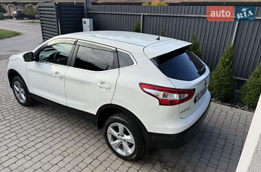 Внедорожник / Кроссовер Nissan Qashqai 2017 в 
