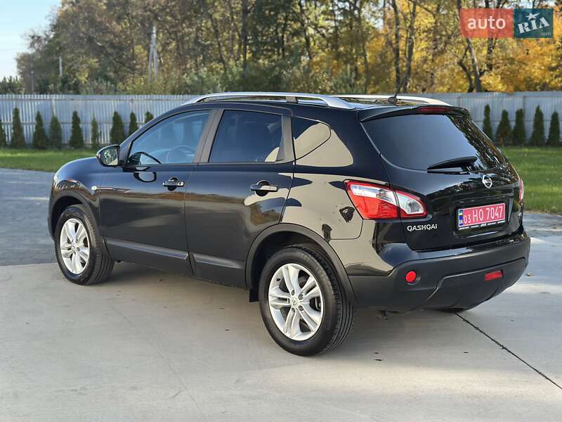 Внедорожник / Кроссовер Nissan Qashqai 2010 в Луцке