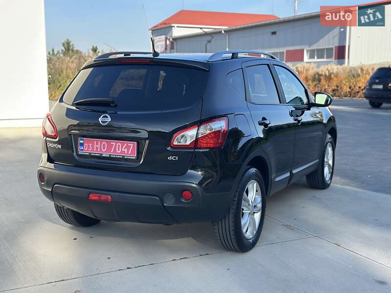 Внедорожник / Кроссовер Nissan Qashqai 2010 в Луцке