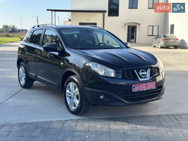 Внедорожник / Кроссовер Nissan Qashqai 2010 в Луцке