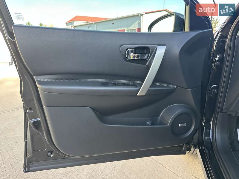 Внедорожник / Кроссовер Nissan Qashqai 2010 в Луцке