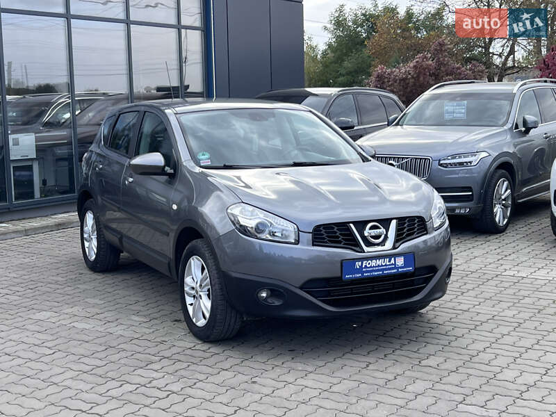 Внедорожник / Кроссовер Nissan Qashqai 2011 в Нововолынске