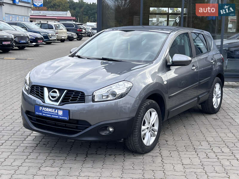 Внедорожник / Кроссовер Nissan Qashqai 2011 в Нововолынске