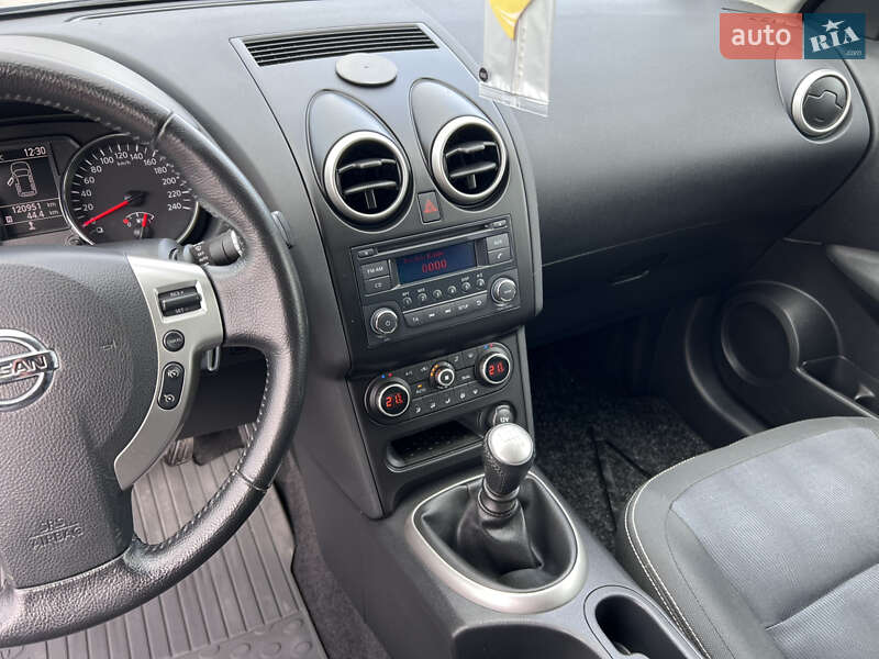 Внедорожник / Кроссовер Nissan Qashqai 2011 в Нововолынске