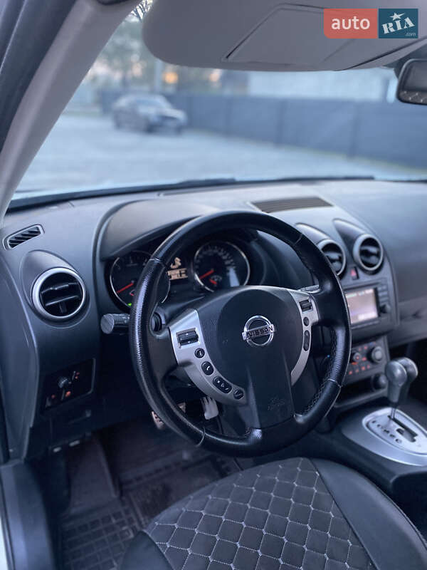 Внедорожник / Кроссовер Nissan Qashqai 2010 в Борщеве