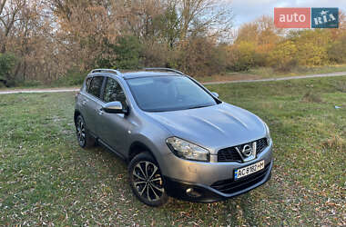 Позашляховик / Кросовер Nissan Qashqai 2010 в Деражні