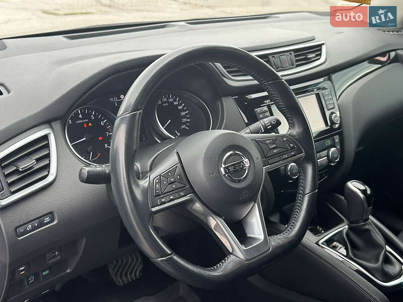 Внедорожник / Кроссовер Nissan Qashqai 2017 в Мировом фото 30 Внедорожник / Кроссовер Nissan Qashqai 2017 в Мировом