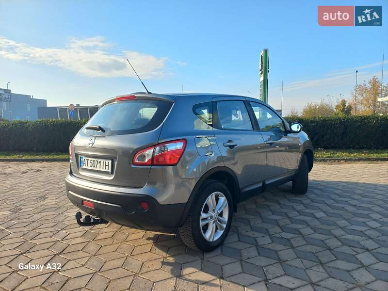 Позашляховик / Кросовер Nissan Qashqai 2011 в Снятині