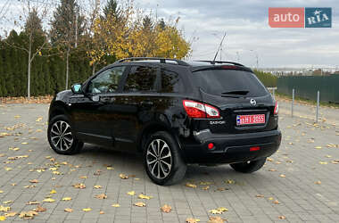 Внедорожник / Кроссовер Nissan Qashqai 2013 в 