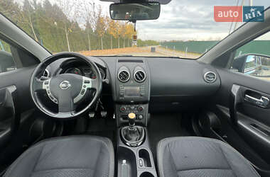Внедорожник / Кроссовер Nissan Qashqai 2013 в 