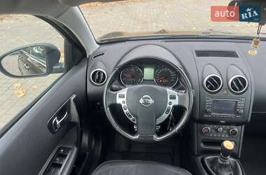 Внедорожник / Кроссовер Nissan Qashqai 2013 в 