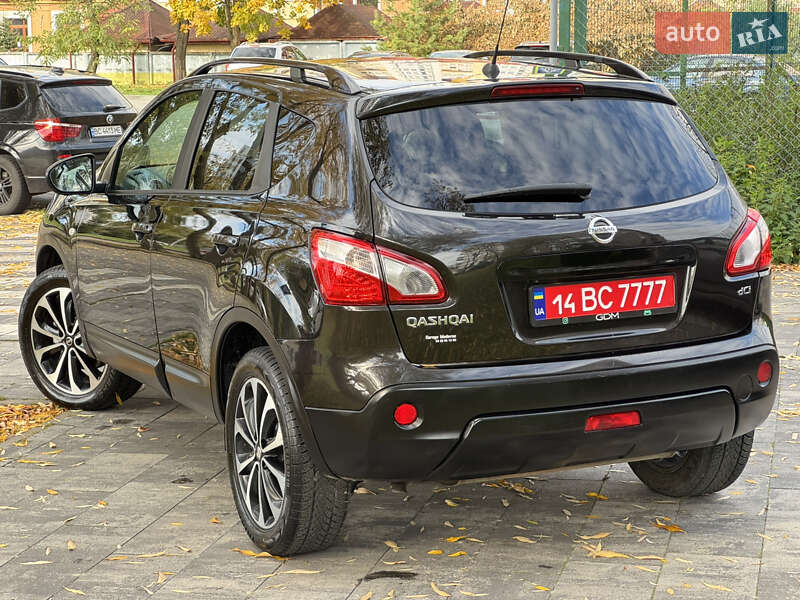 Внедорожник / Кроссовер Nissan Qashqai 2013 в Львове