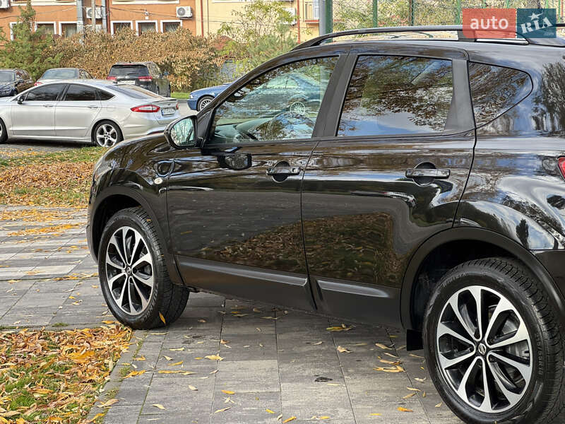 Внедорожник / Кроссовер Nissan Qashqai 2013 в Львове