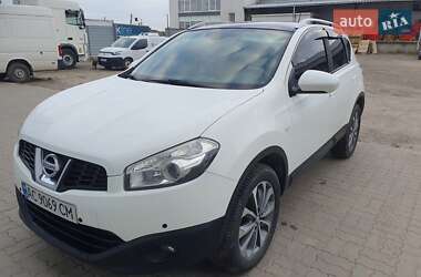 Внедорожник / Кроссовер Nissan Qashqai 2010 в 