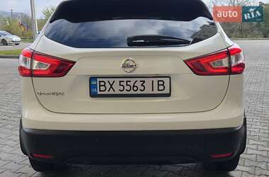 Внедорожник / Кроссовер Nissan Qashqai 2014 в 