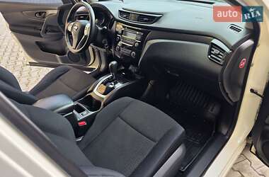 Внедорожник / Кроссовер Nissan Qashqai 2014 в 