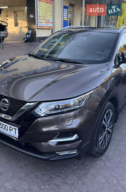 Позашляховик / Кросовер Nissan Qashqai 2019 в Києві
