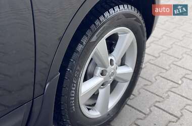 Внедорожник / Кроссовер Nissan Qashqai 2011 в 