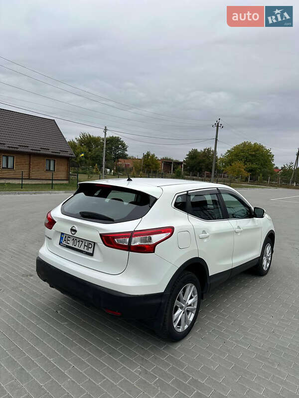 Позашляховик / Кросовер Nissan Qashqai 2015 в Бершаді фото 4 Позашляховик / Кросовер Nissan Qashqai 2015 в Бершаді
