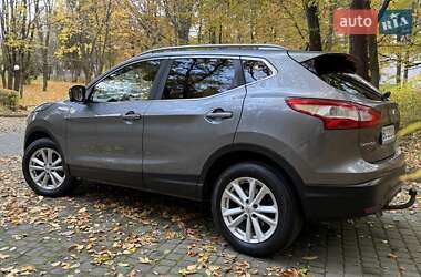 Внедорожник / Кроссовер Nissan Qashqai 2015 в 