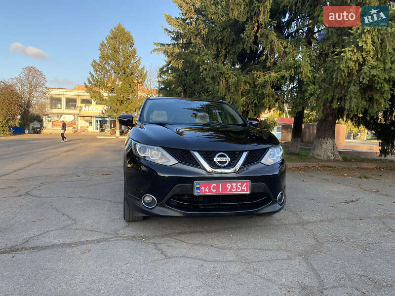 Позашляховик / Кросовер Nissan Qashqai 2014 в Новоархангельську фото 9 Позашляховик / Кросовер Nissan Qashqai 2014 в Новоархангельську