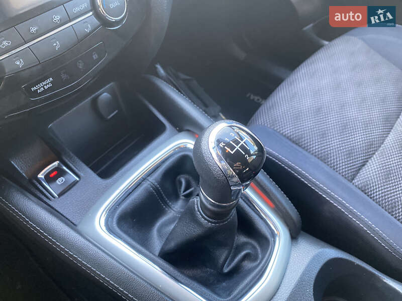 Позашляховик / Кросовер Nissan Qashqai 2014 в Новоархангельську фото 19 Позашляховик / Кросовер Nissan Qashqai 2014 в Новоархангельську