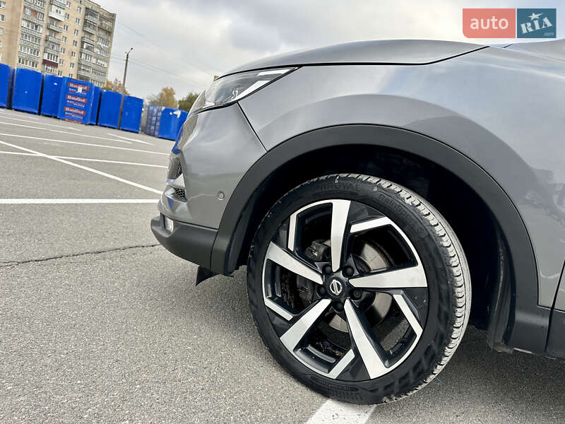 Позашляховик / Кросовер Nissan Qashqai 2017 в Кам'янець-Подільському