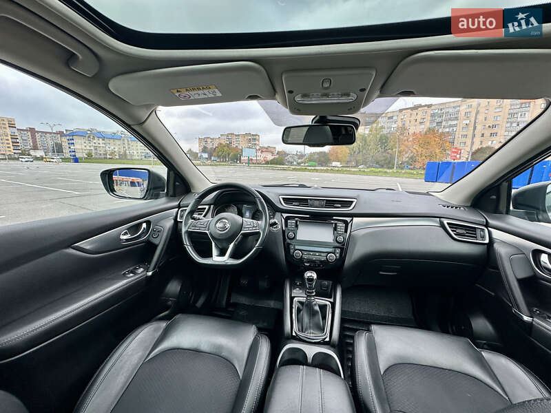 Позашляховик / Кросовер Nissan Qashqai 2017 в Кам'янець-Подільському