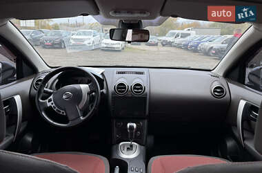 Внедорожник / Кроссовер Nissan Qashqai 2007 в 