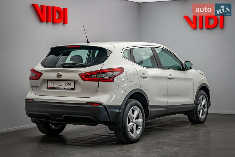 Внедорожник / Кроссовер Nissan Qashqai 2017 в Киеве фото 2 Внедорожник / Кроссовер Nissan Qashqai 2017 в Киеве