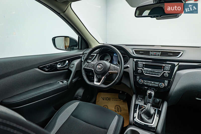 Внедорожник / Кроссовер Nissan Qashqai 2017 в Киеве фото 11 Внедорожник / Кроссовер Nissan Qashqai 2017 в Киеве