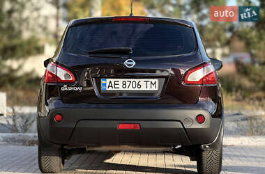 Позашляховик / Кросовер Nissan Qashqai 2012 в  фото 17 Позашляховик / Кросовер Nissan Qashqai 2012 в
