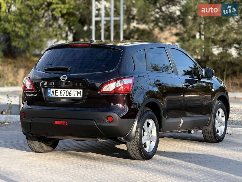 Позашляховик / Кросовер Nissan Qashqai 2012 в Дніпрі фото 19 Позашляховик / Кросовер Nissan Qashqai 2012 в Дніпрі
