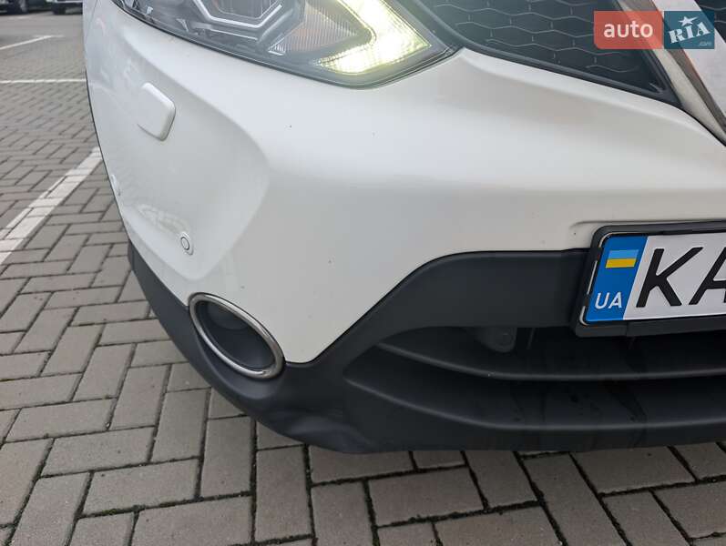 Внедорожник / Кроссовер Nissan Qashqai 2017 в Киеве